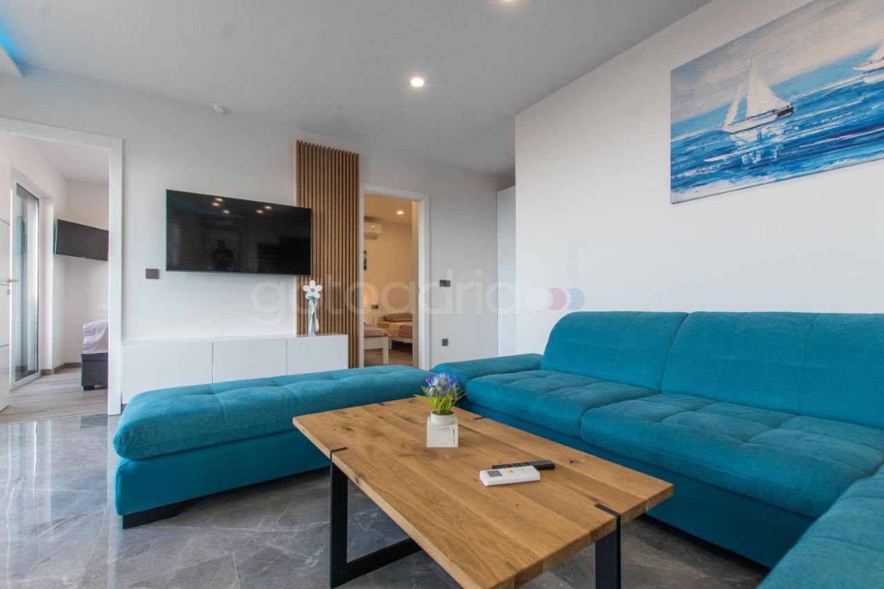 Seashell - Luxury Seaview Apartments Makarska Exterior photo